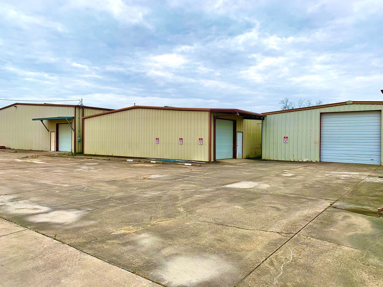 Parker Printing: 7395 Frint Dr, Beaumont, TX 77705